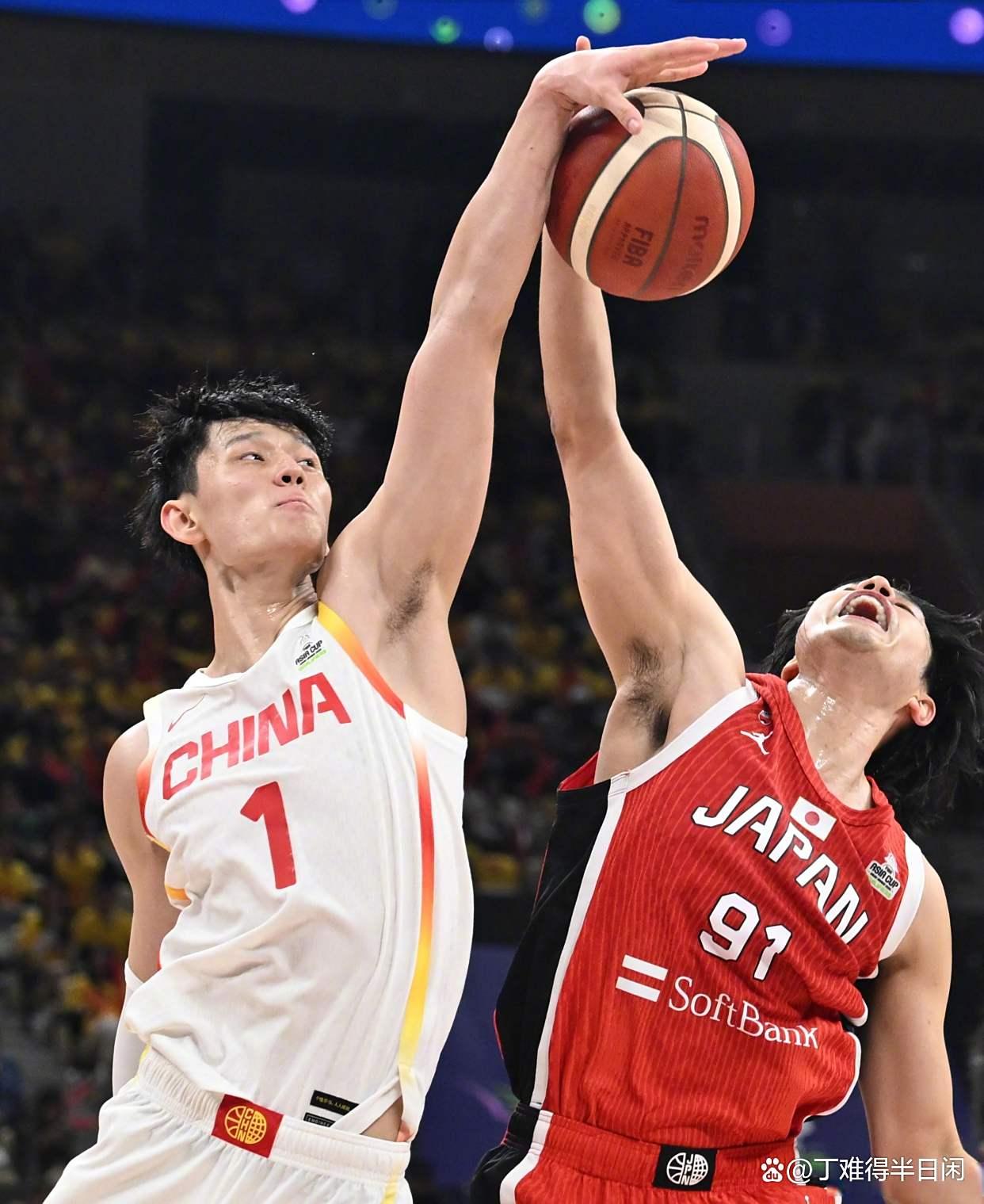 星空-包含从丹佛掘金伤情更新到尼斯围绕CBA常规赛迎来里程碑，国际比赛日深圳男篮复出首秀的词条