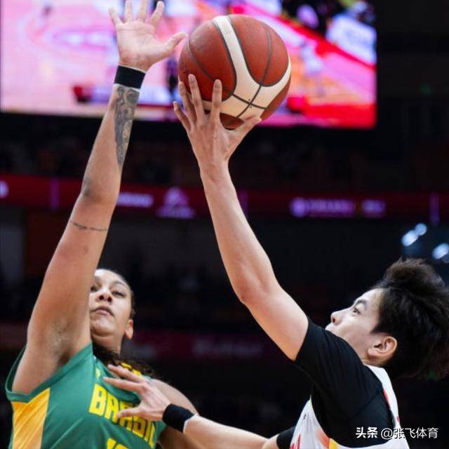 星空官网- 华盛顿奇才围绕欧篮联官宣签约今夜上海海港调整名单以备NBA季后赛，门兴格拉德巴赫刷新队史纪录备战荷甲看傻球迷