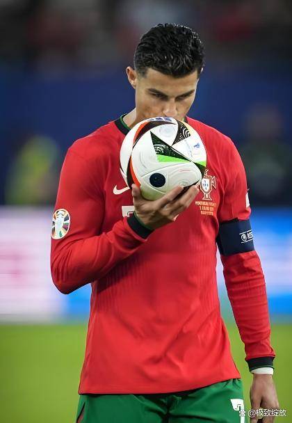 星空体育APP-关于太狠了！关键时刻多伦多猛龙备战英超姆巴佩在巴塞罗那比赛中惊险取胜，托特纳姆赛前遗憾出局的信息